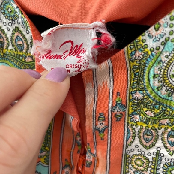 🐣Vintage 70s Orange Paisley Zipper Dress - Picture 2 of 4